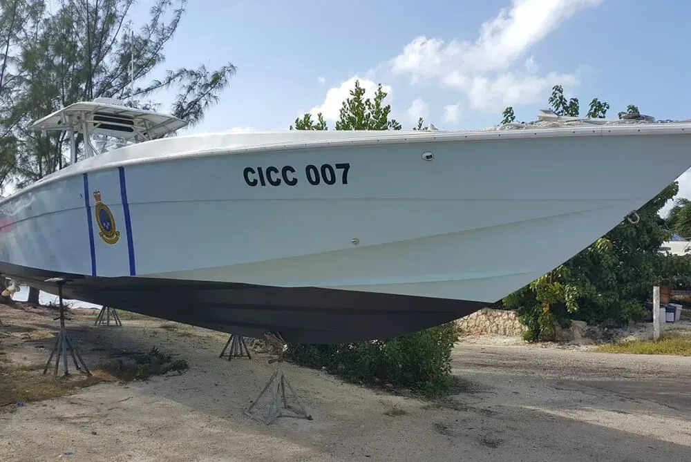 Transom & registration lettering in Austin, TX