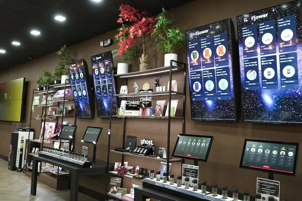 Indoor digital menu & directory displays in Austin, TX