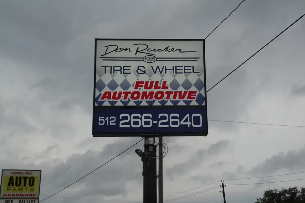 Custom Illuminated Signs in Austin, TX